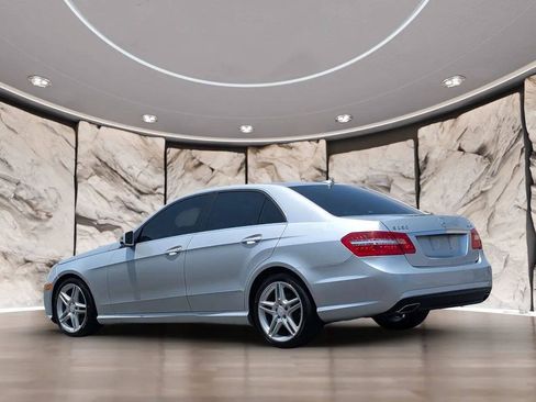 Used 2011 Mercedes-Benz E 350 4MATIC Sedan image 6