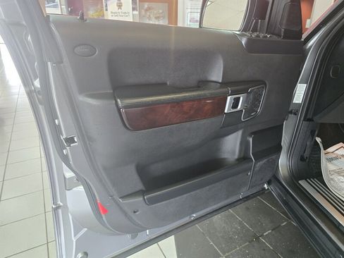 Used 2007 Land Rover Range Rover HSE image 7