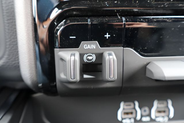 New 2027 RAM 2500 Big Horn AWD/4WD image 18