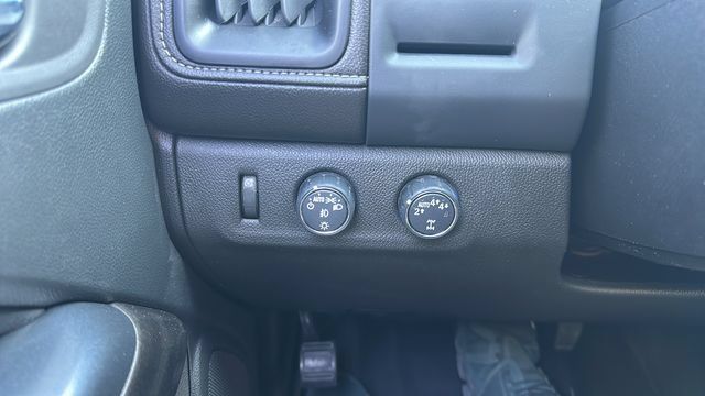 Used 2022 GMC Canyon Elevation AWD/4WD image 12