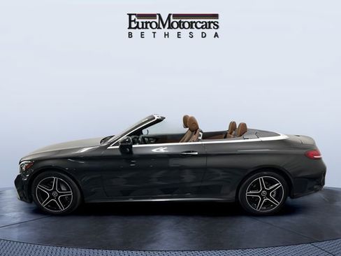 Used 2023 Mercedes-Benz C 300 4MATIC Cabriolet image 2