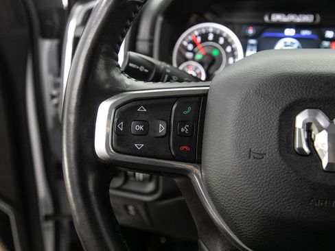 Used 2022 RAM 1500 Laramie AWD/4WD image 27
