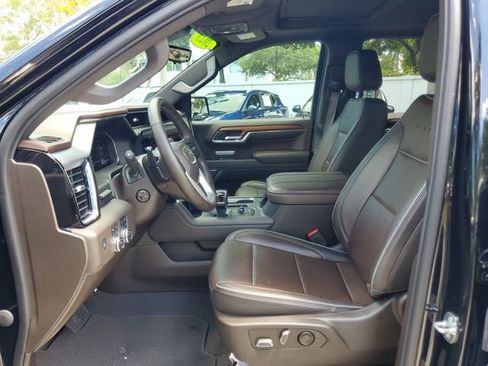 Used 2023 GMC Sierra 1500 Denali w/ Denali Reserve Package AWD/4WD image 18
