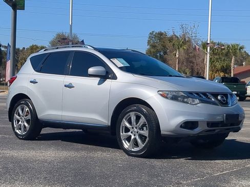 Used 2014 Nissan Murano LE w/ Platinum Edition Package image 2