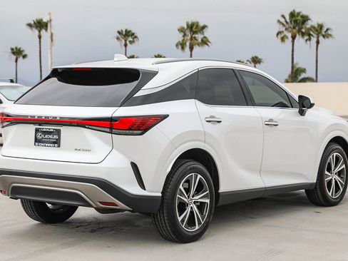 Used 2023 Lexus RX 350 FWD w/ Cold Area Package image 7