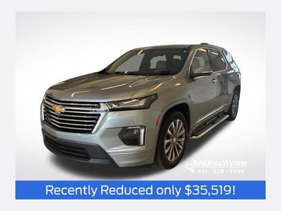 Used 2023 Chevrolet Traverse Premier