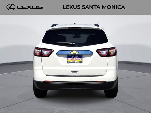 Used 2014 Chevrolet Traverse LT FWD image 6
