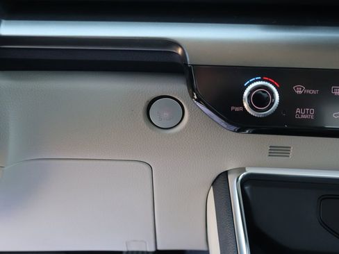 New 2026 Kia Carnival SX FWD image 27