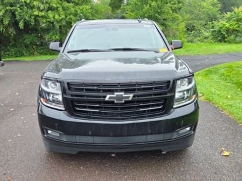Used 2020 Chevrolet Tahoe Premier AWD/4WD image 2