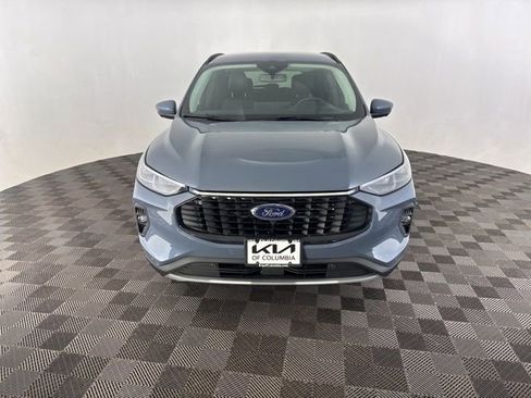 Used 2025 Ford Escape SE w/ PHEV Premium Package FWD image 3