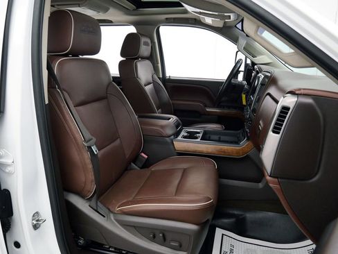 Used 2015 Chevrolet Silverado 3500 High Country w/ Duramax Plus Package image 16