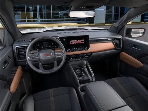 New 2026 GMC Canyon AT4 image 15