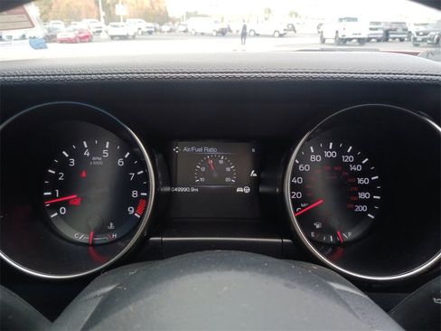 Used 2016 Ford Mustang Shelby GT350 w/ Technology Package image 17