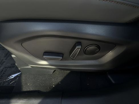 New 2026 Ford Explorer Active w/ Active Comfort Package image 14