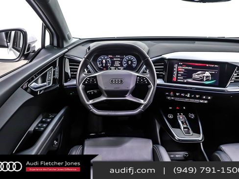 Used 2022 Audi Q4 e-tron Premium Plus w/ Premium Plus image 5