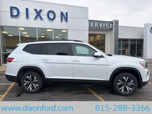 New 2026 Volkswagen Atlas SE image 8