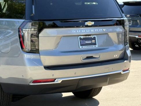 New 2026 Chevrolet Suburban LT w/ Comfort Package image 6