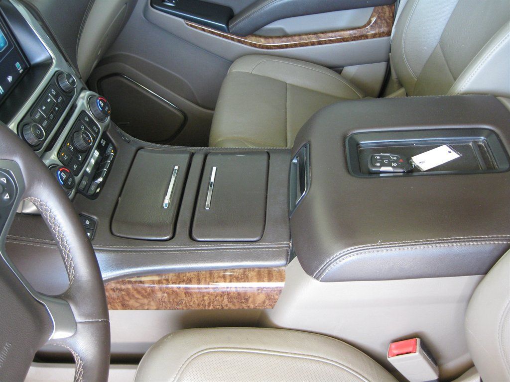 Used 2015 Chevrolet Suburban LTZ w/ Max Trailering Package AWD/4WD image 28