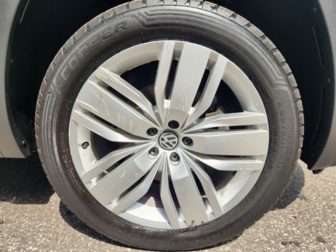 Used 2019 Volkswagen Atlas SE w/ Towing Package AWD/4WD image 20