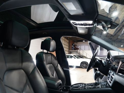 Used 2019 Porsche Macan S image 58