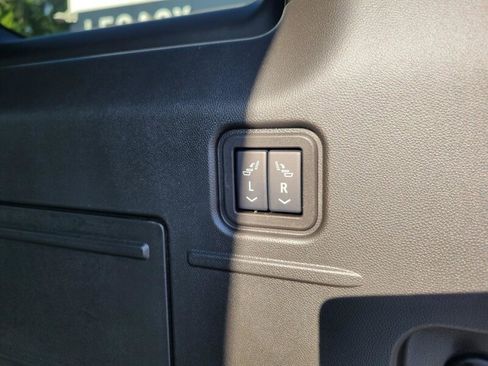 New 2025 GMC Hummer EV 3X w/ LPO, Illumination Package image 8