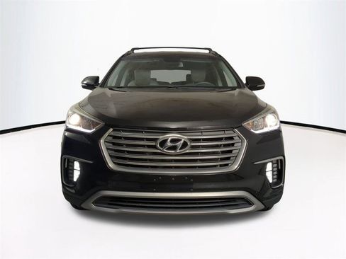 Used 2017 Hyundai Santa Fe Limited image 3