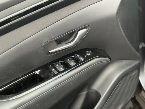 Used 2023 Hyundai Tucson Limited AWD/4WD image 20