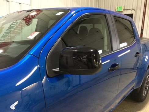 Used 2022 Chevrolet Colorado Z71 image 9