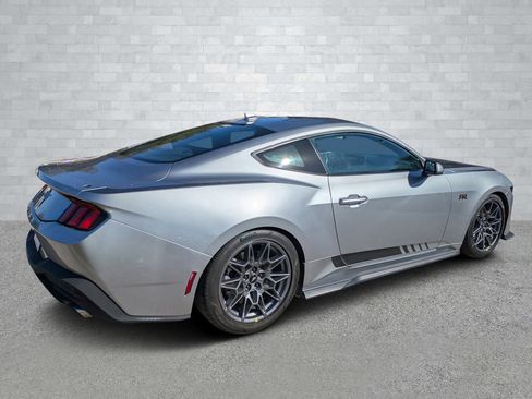 Used 2024 Ford Mustang GT image 5