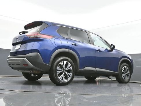 Used 2023 Nissan Rogue SV image 42