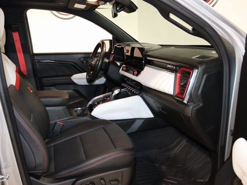 Used 2023 GMC Canyon AT4X image 66