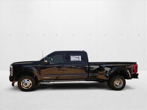 New 2026 Ford F350 Platinum image 5