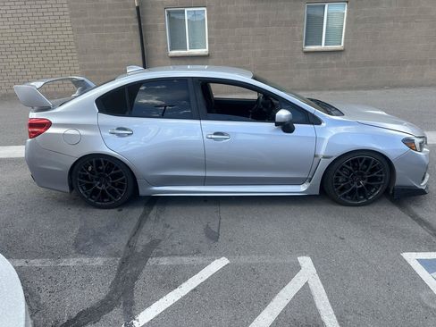 Used 2015 Subaru WRX AWD/4WD image 6