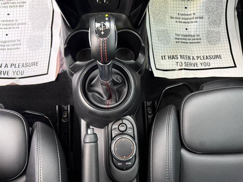 Used 2019 MINI Cooper S w/ Premium Package image 24