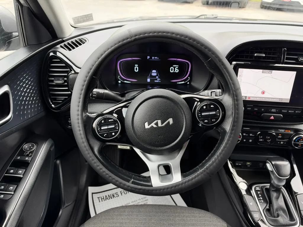 Used 2023 Kia Soul EX FWD image 19