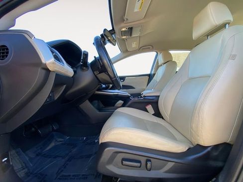 Used 2018 Honda Clarity Touring image 9