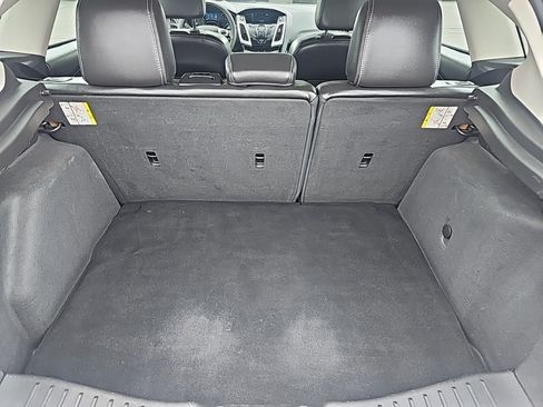 Used 2014 Ford Focus SE w/ Equipment Group 201A FWD image 8