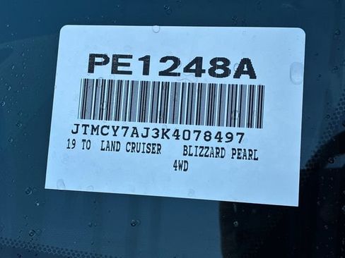 Used 2019 Toyota Land Cruiser AWD/4WD image 35