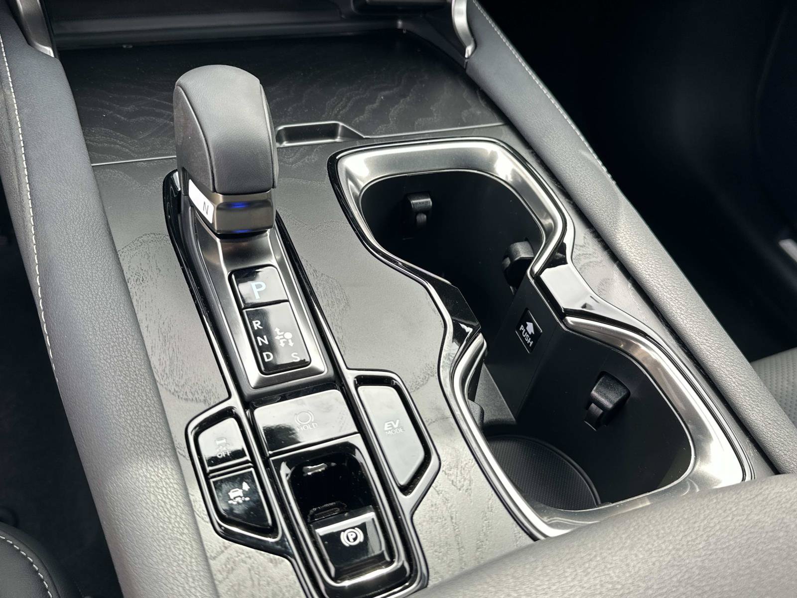 New 2026 Lexus RX 350h AWD/4WD image 16
