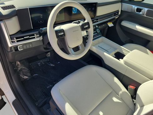New 2026 Hyundai Santa Fe SE image 21