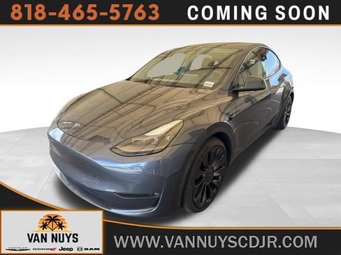 Used 2022 Tesla Model Y Performance AWD/4WD image 1