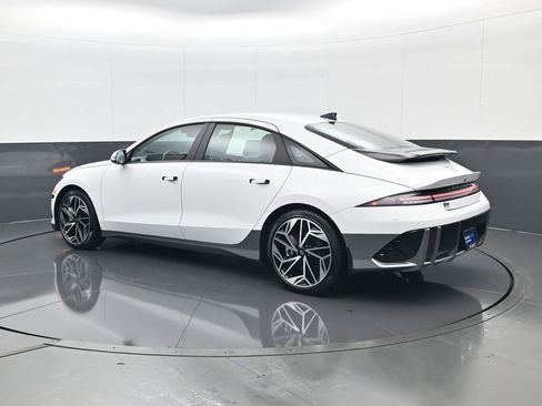 Certified 2023 Hyundai Ioniq 6 SEL image 7