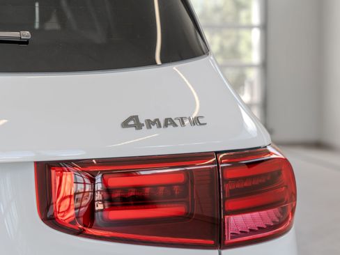 Certified 2026 Mercedes-Benz GLB 250 4MATIC image 24