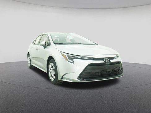 New 2026 Toyota Corolla LE image 30
