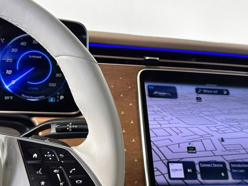 Certified 2023 Mercedes-Benz EQE 350+ SUV image 16