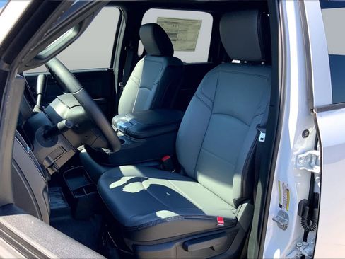 New 2026 RAM 5500 Tradesman AWD/4WD image 9