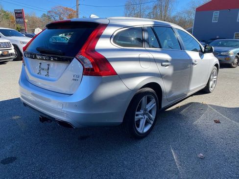 Used 2015 Volvo V60 T5 Premier AWD/4WD image 4