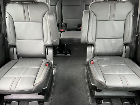 New 2026 Chevrolet Tahoe RST w/ RST Performance Edition image 15