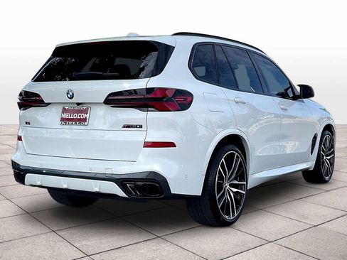 Used 2025 BMW X5 M60i AWD/4WD image 16