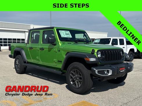 New 2026 Jeep Gladiator Sport AWD/4WD image 1